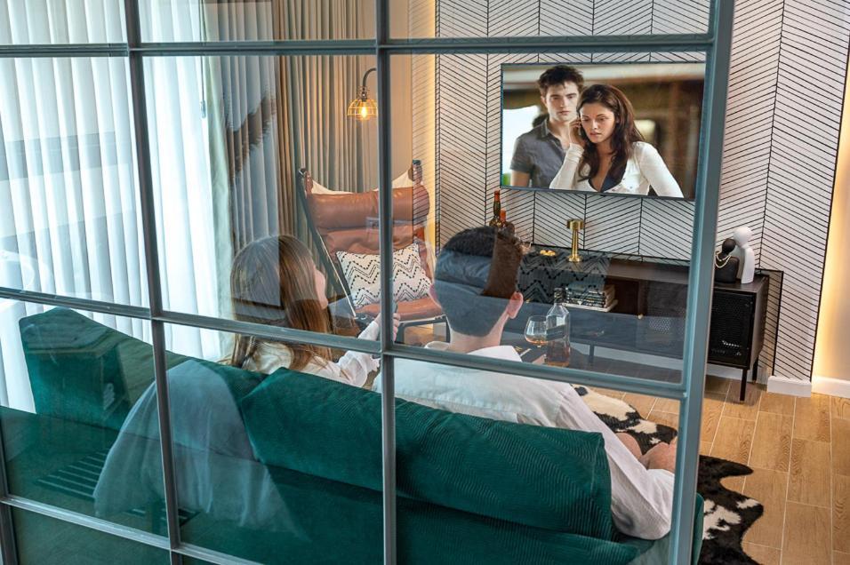 Mina'S Suites - קיסריה ภายนอก รูปภาพ