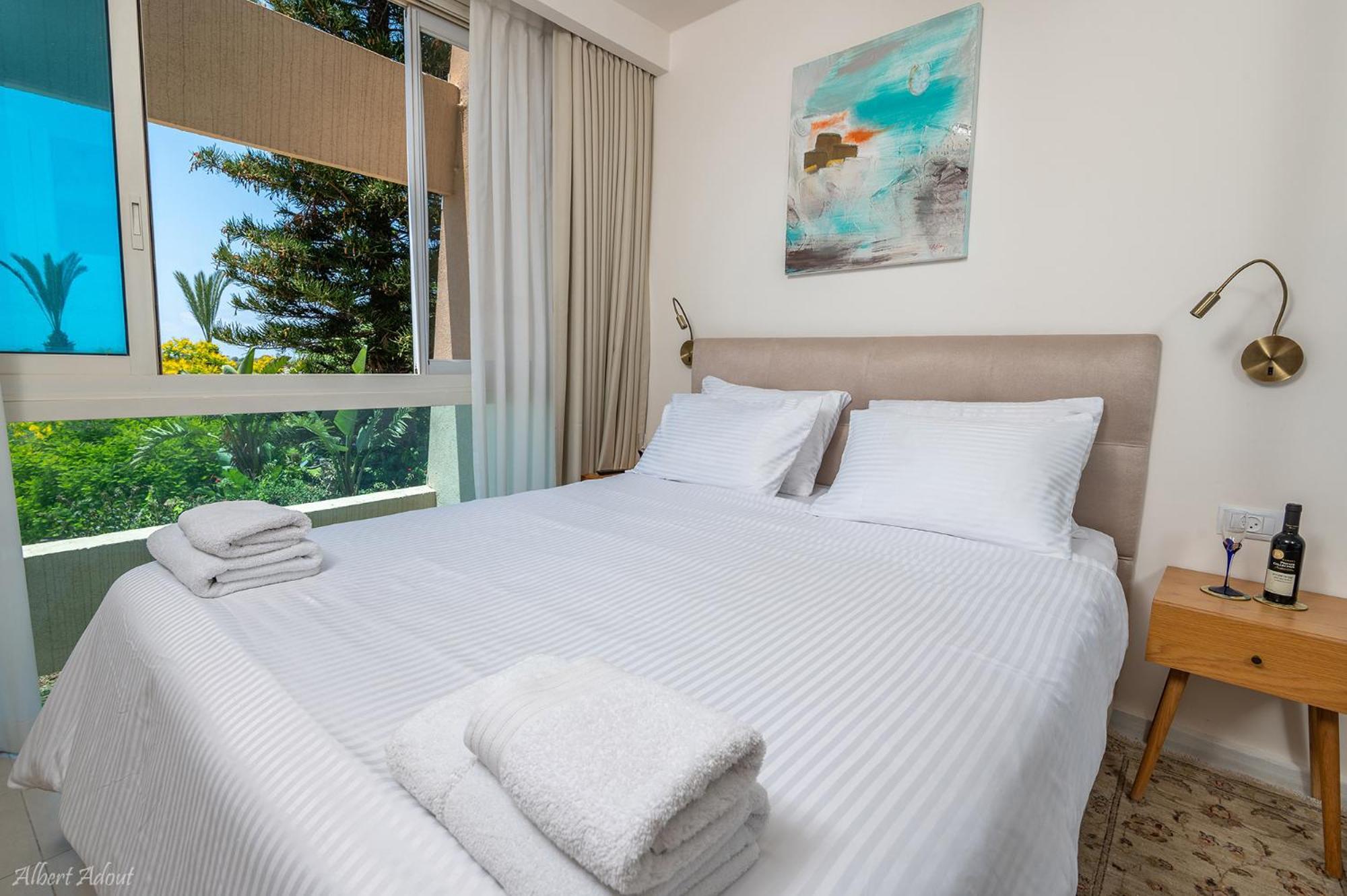 Mina'S Suites - קיסריה ภายนอก รูปภาพ