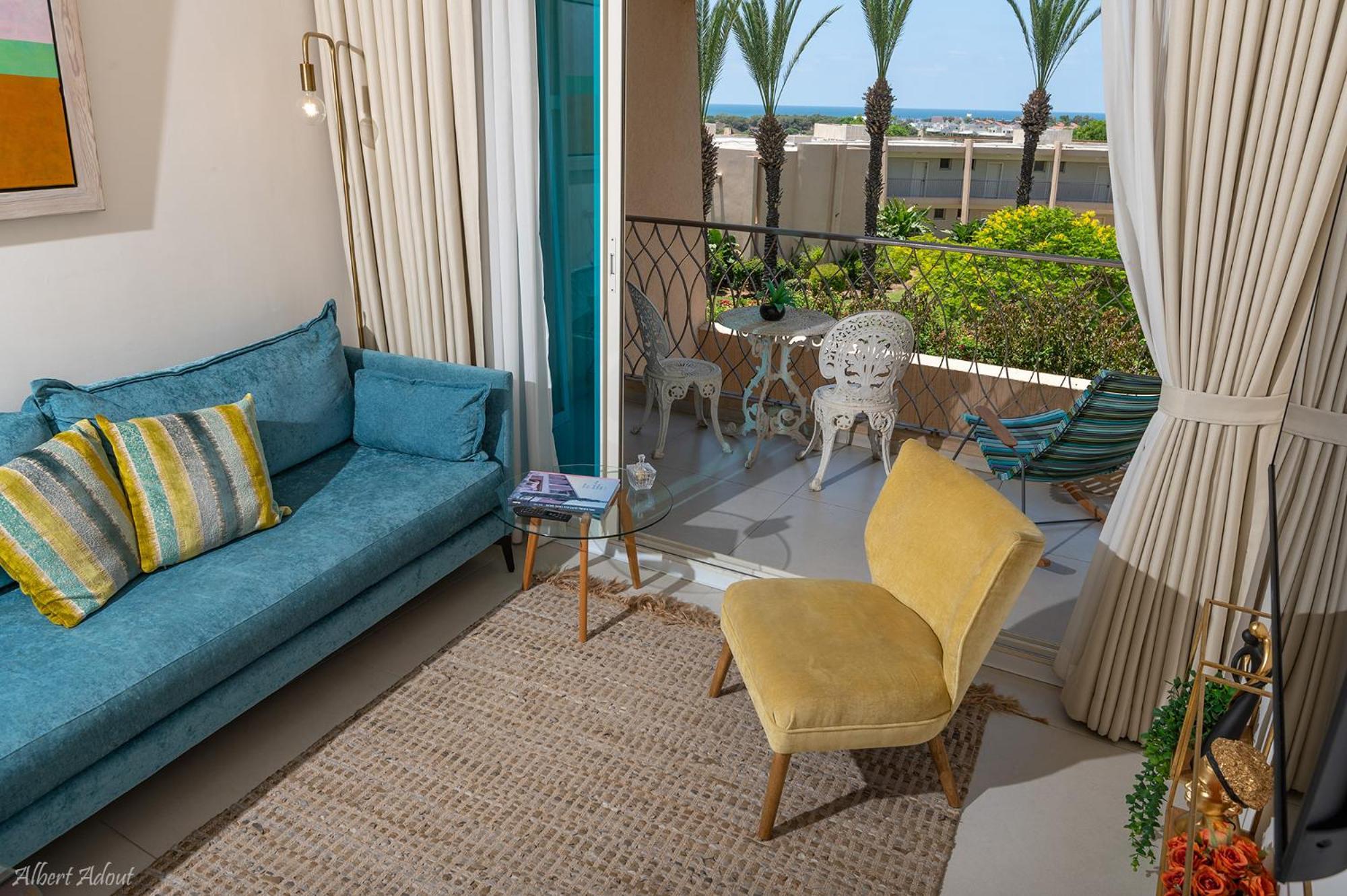 Mina'S Suites - קיסריה ภายนอก รูปภาพ